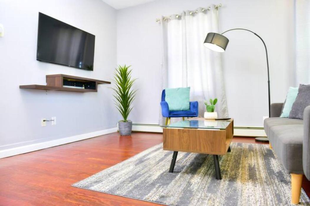 Cozy Apartment 3Rd 10Min Walk Downtown And City View Провидънс Екстериор снимка